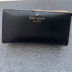 Kate Spade accordion wallet- black and tan